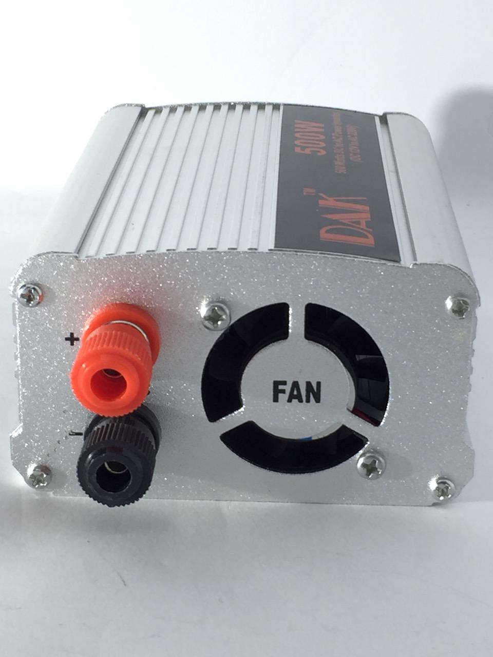 Инвертор на напрежение DAK 500w 12V,24V/220V