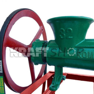 Електрическа Месомелачка Чугунена 32 номер с електромотор 