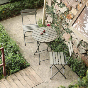Градинска комплект - сгъваема маса и два сгъваеми стола дървени
