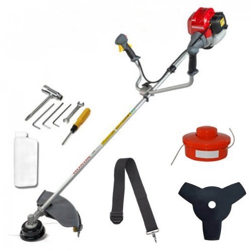 Четиритактов бензинов тример на KraftWorld / Моторна косачка за трева и храсти